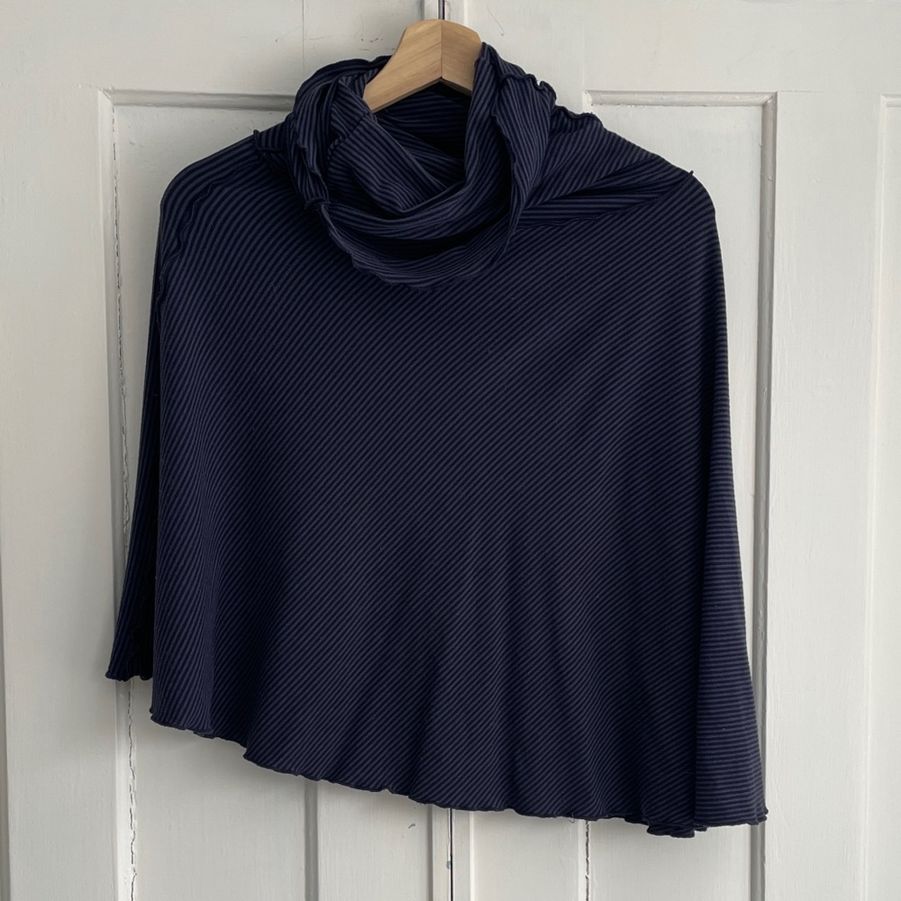 Angelrox Organic Layering Cape Top Women’s Lagenlook Navy Blue Striped Bamboo OS